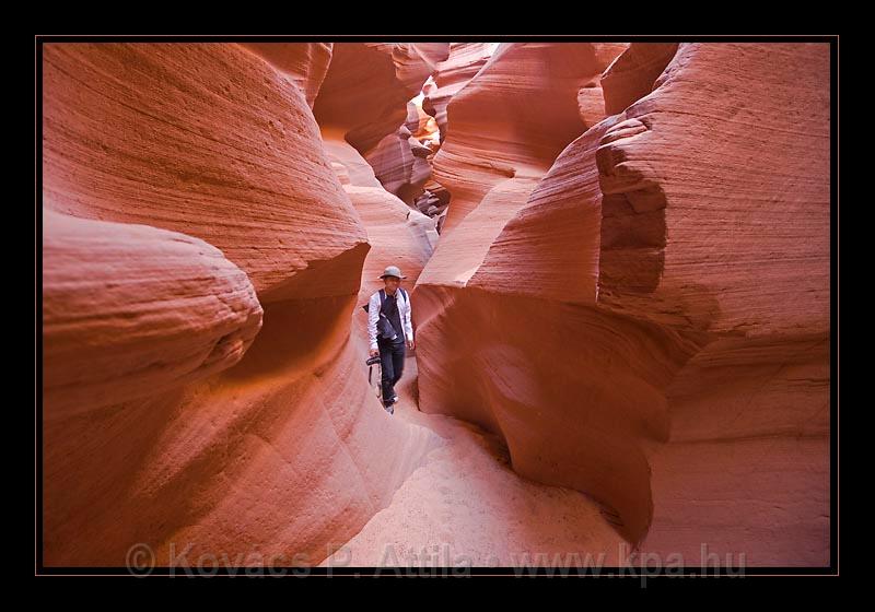 Antelope Canyon 024.jpg